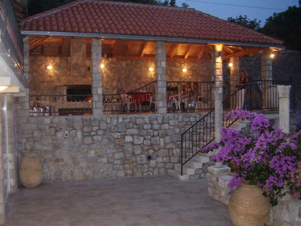 Romantic Apartment Donje Celo Esterno foto